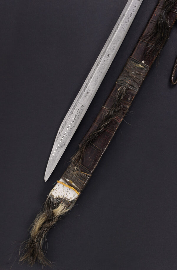 Espada Mandau "Headhunter" de la Isla de Borneo, siglo XIX. - Imagen 7