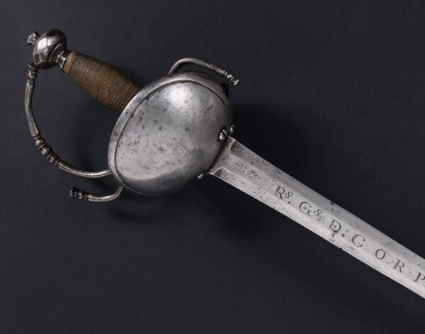 Espada de montar del Real Cuerpo de Guardias de Corps (1704-1814). España, 1799.