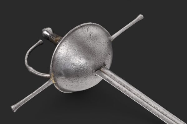 Espada de taza peninsular, hacia 1700. - Imagen 2