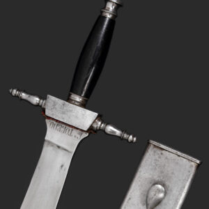 Sólido cuchillo de caza de la Fábrica de Toledo, año 1857.