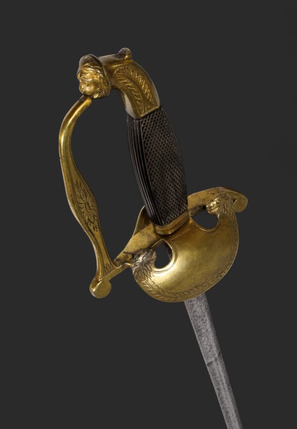 Espada de ceñir para Oficial. España, 1800-1820. - Imagen 2
