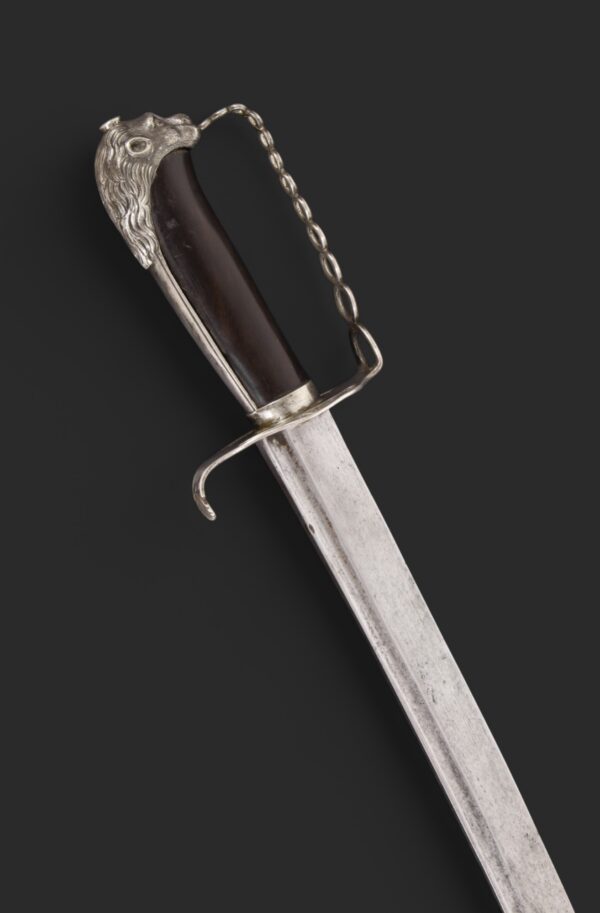 Sable de montería, en plata. España, siglo XVIII. - Imagen 5